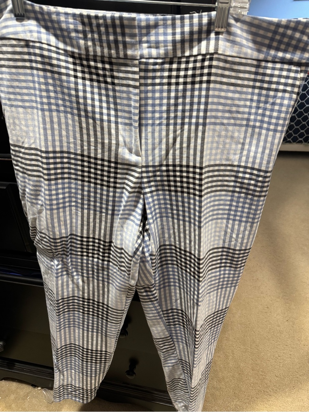 Ann Taylor Women Blue and Black Plaid Dress Pants